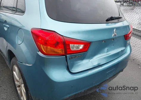 2014 Mitsubishi Outlander Sport Es from USA, damaged, VIN 4A4AP3AU3EE010575